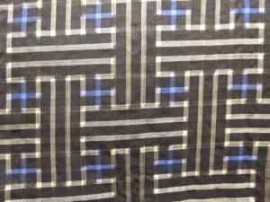 アンティーク　秋名バラ織出し本場泥大島紬着物